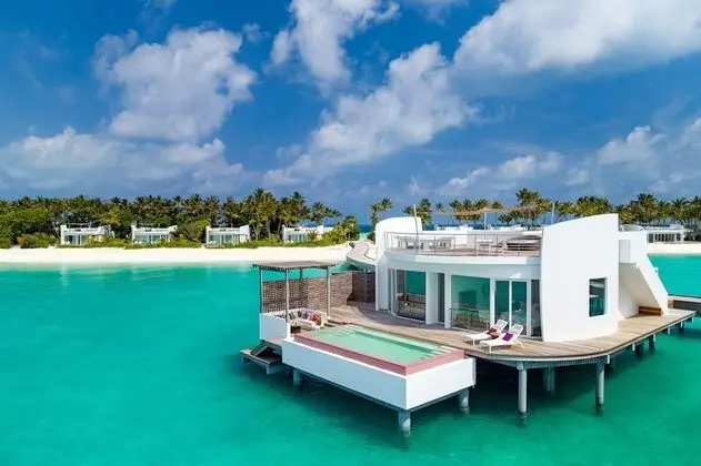 Deluxe Water Villa with Pool