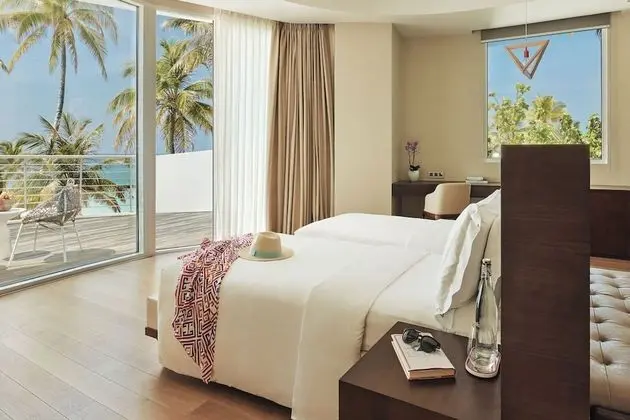 Three Bedroom Beach Retreat with Pool