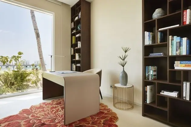 Three Bedroom Beach Retreat with Pool