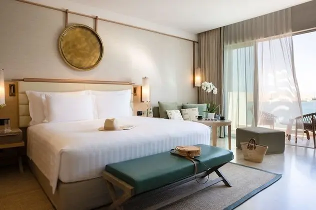 Premium Club Ocean Room with Premium Lounge Access