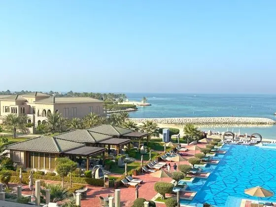 Ocean View Deluxe King Room, 72 Sqm of Pure Luxury, Private Balcony, Huge Infinity Pool, 10 F&B Out