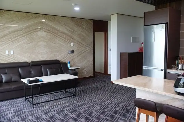 Luxury Oda