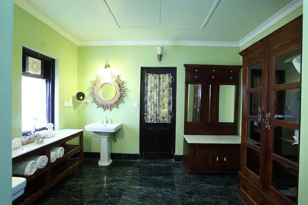 Deluxe Tek Büyük veya İki Ayrı Yataklı Oda, 1 Tek Kişilik XL Yatak, Balkon