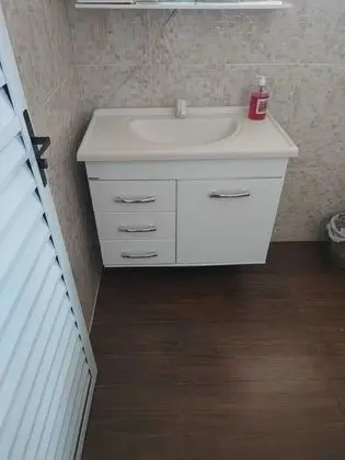 Basic Ortak Ranzalı Oda, Sadece kadınlar için