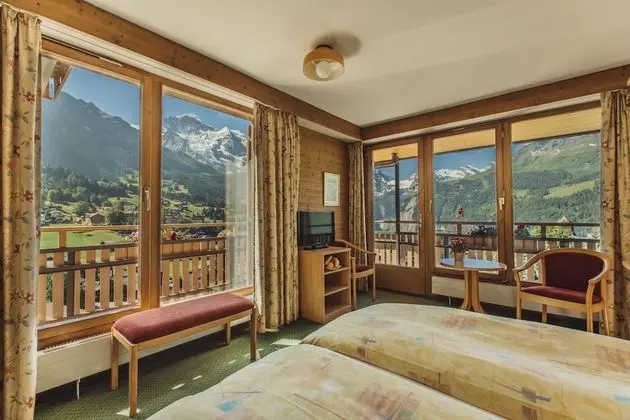 Panoramic Tek Büyük Yataklı Oda, Balkon, Dağ Manzaralı