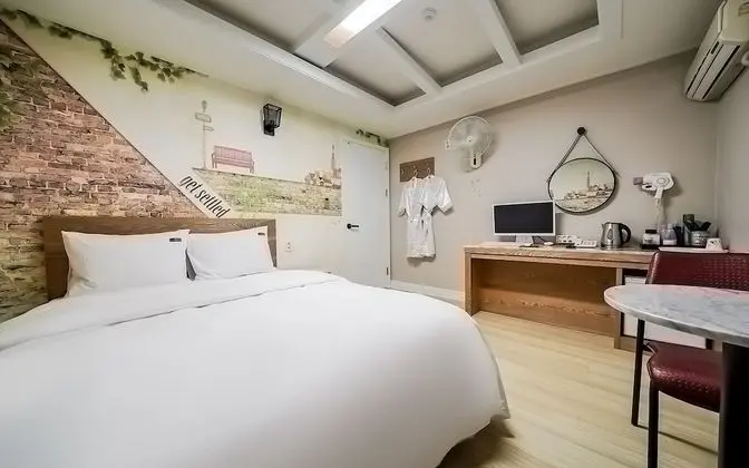 Oda (Standard Room)