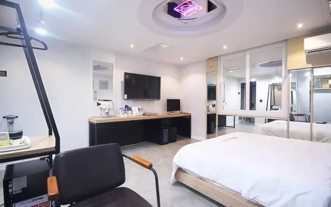 Oda (General room (Netflix viewing air pur)