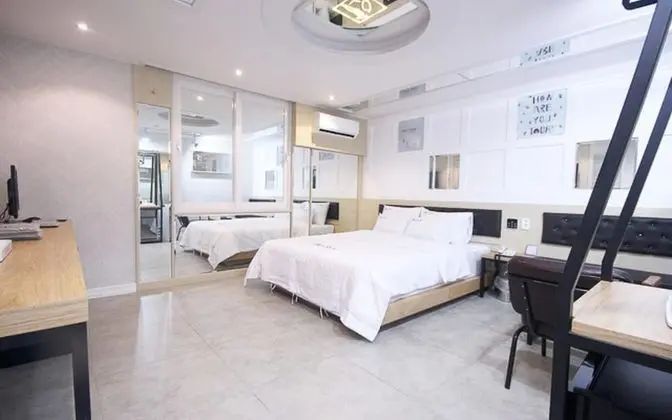 Oda (General room (Netflix viewing air pur)