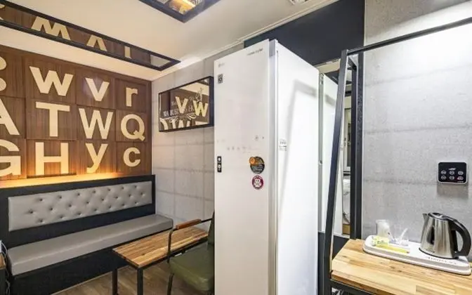 Oda (Semi-private room (Netflix viewing st)