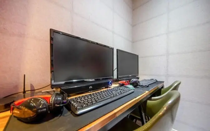 Oda (Twin 2PC (Roll &amp; Overwatch capabl)