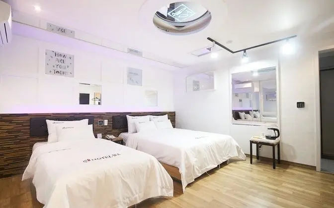 Oda (Twin 2PC (Roll &amp; Overwatch capabl)