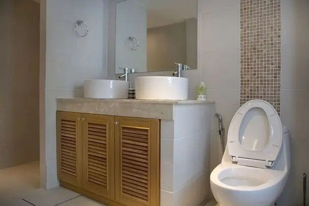 2-Bedroom Apartment