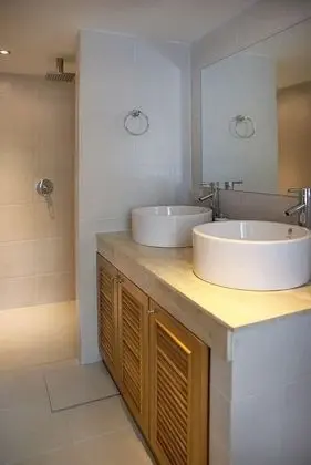 2-Bedroom Apartment