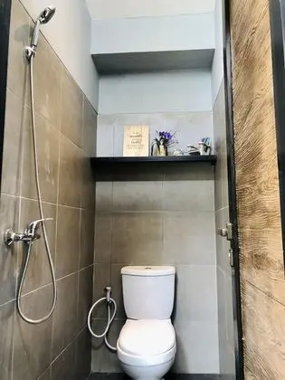 Ortak Ranzalı Oda, Karma Ranzalı Oda