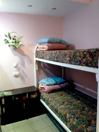 Ortak Ranzalı Oda, Sadece kadınlar için