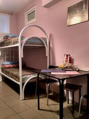 Ortak Ranzalı Oda, Sadece kadınlar için