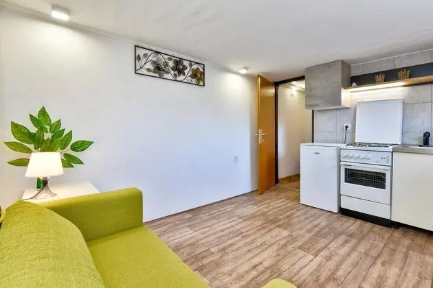 Family Ev, Birden Çok Yatak, 2 Banyolu, Bahçeli (Jungle House With Pool)