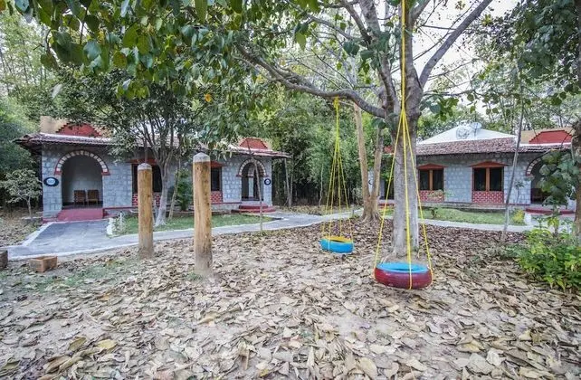 Büyük Yataklı Tek Kişilik Oda