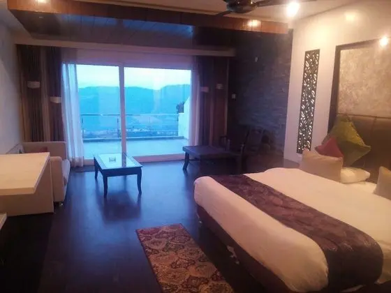 Deluxe Oda, 1 Çift Kişilik Yatak, Sigara İçilmez