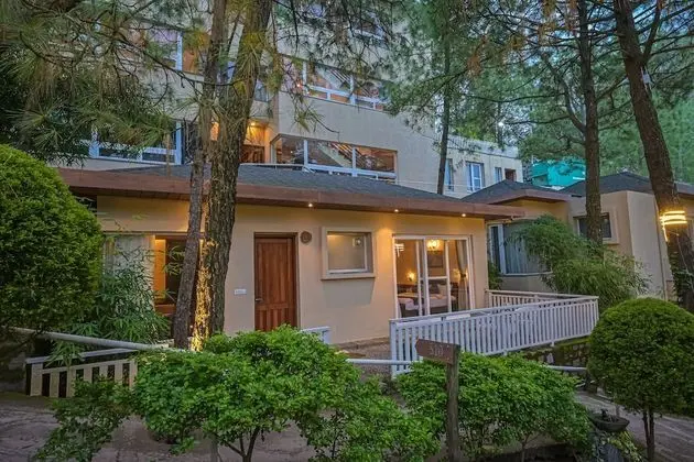 Premium Kır Evi, 1 En Büyük (King) Boy Yatak