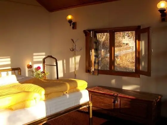 Koklas Cottage