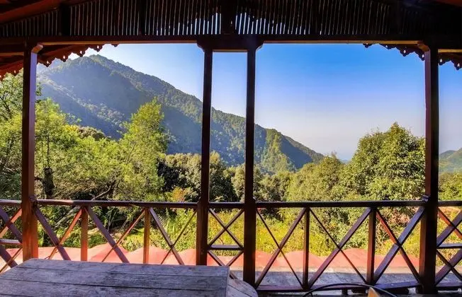 Koklas Cottage