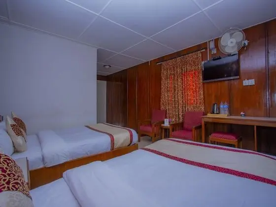 Deluxe Tek Büyük veya İki Ayrı Yataklı Oda