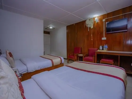 Deluxe Tek Büyük veya İki Ayrı Yataklı Oda