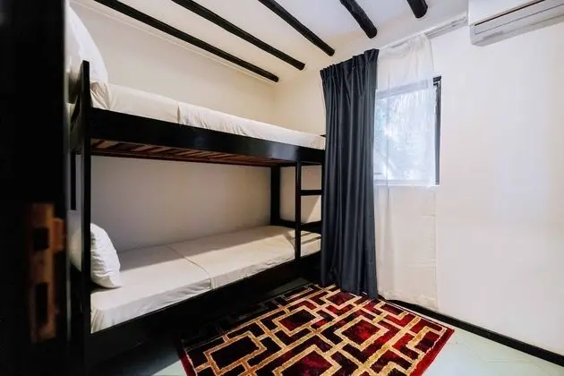 Tek Büyük veya İki Ayrı Yataklı Oda, 2 Yatak Odası