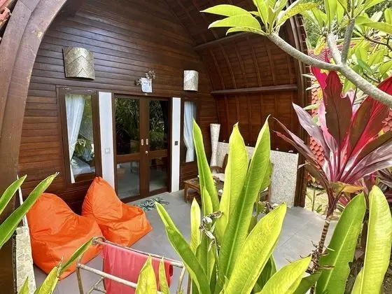 Deluxe Bungalov