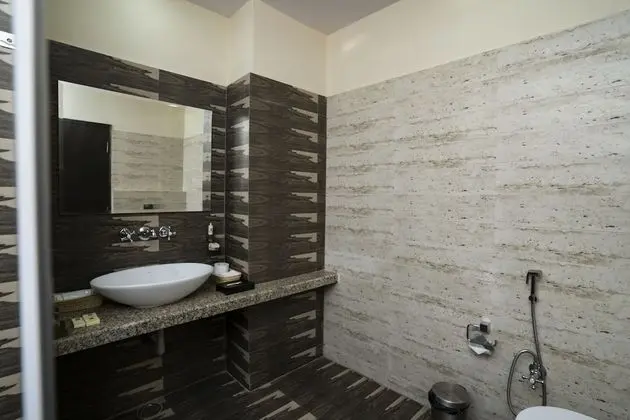 Deluxe Tek Büyük Yataklı Oda, 1 En Büyük (King) Boy Yatak, Avlu Manzaralı