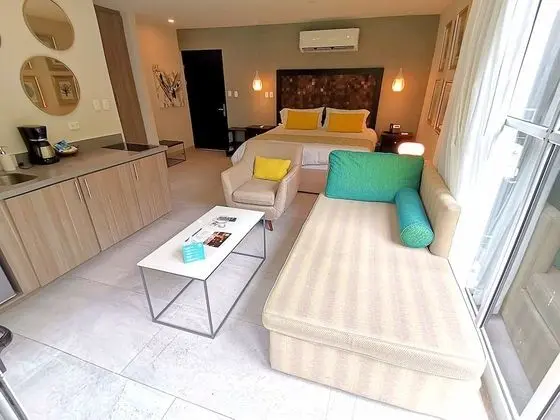 Titi Deluxe Suite