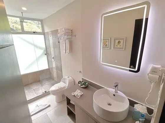Titi Deluxe Suite
