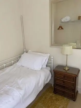 Economy Tek Kişilik Oda