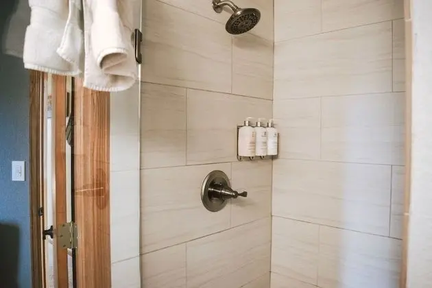Oda, 1 En Büyük (King) Boy Yatak, Özel Banyo, Dağ Manzaralı