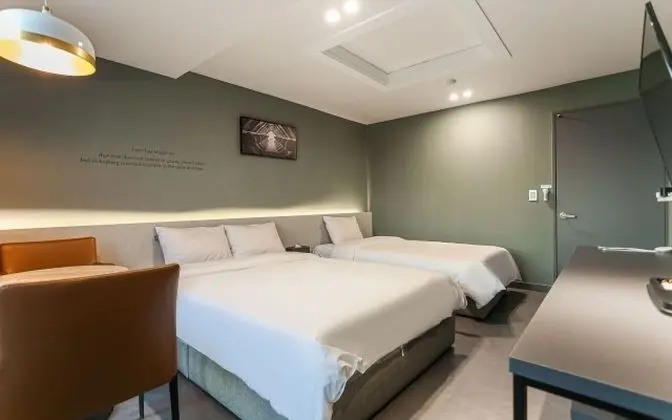 İki Ayrı Yataklı Oda, Göl Manzaralı