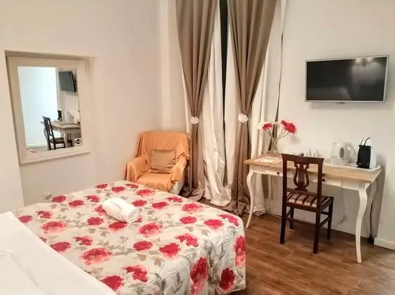 Tek Büyük Yataklı Oda (with lounge)