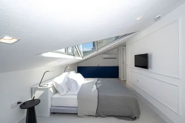 Çatı Katı Süiti (Penthouse)