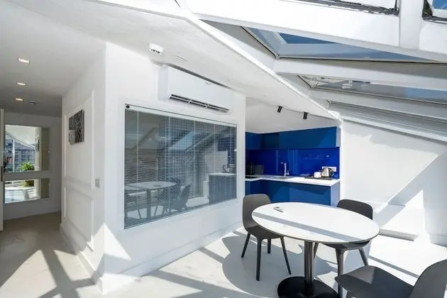 Çatı Katı Süiti (Penthouse)