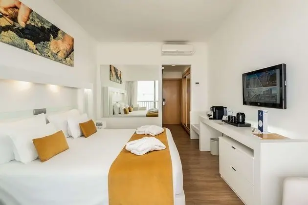 Deluxe Tek Büyük veya İki Ayrı Yataklı Oda, Deniz Manzaralı