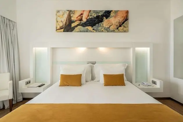 Deluxe Tek Büyük veya İki Ayrı Yataklı Oda, Deniz Manzaralı