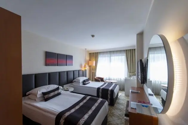 Standart Oda, Şehir Manzaralı