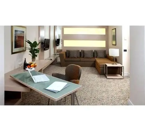 Suite, Manzarasız