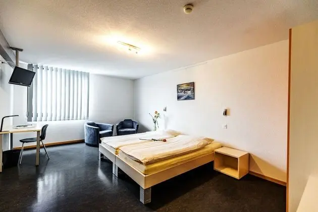 Standard Tek Büyük Yataklı Oda