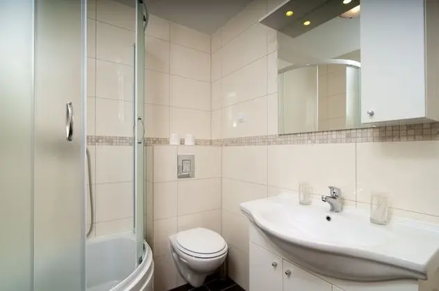 Deluxe Tek Büyük Yataklı Oda, Balkon, Deniz Manzaralı