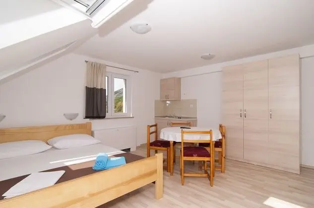 Deluxe Tek Büyük Yataklı Oda, Deniz Manzaralı (NO BALCONY)