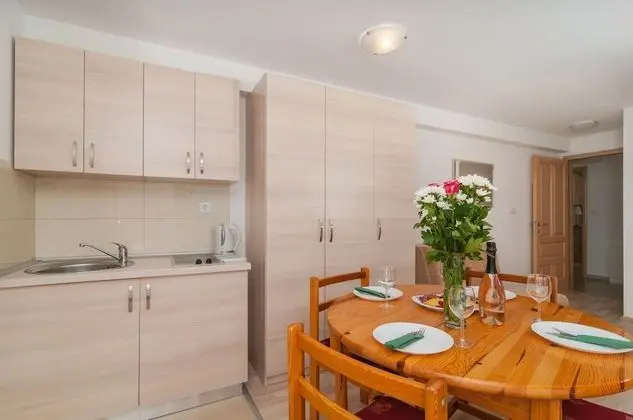 Deluxe Üç Kişilik Oda, Deniz Manzaralı (NO BALCONY)
