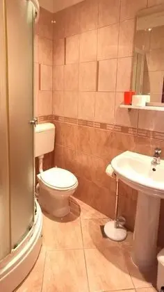 Stüdyo (Jure - ground floor studio-apartments)