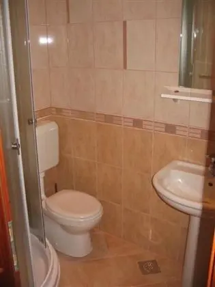 Stüdyo (Jure - ground floor studio-apartments)