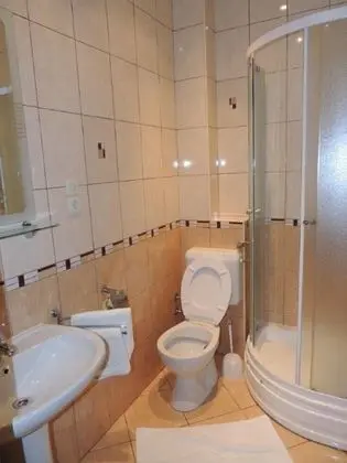 Stüdyo (Jure - ground floor studio-apartments)